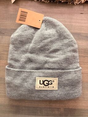 UGG Grey Knit Cuff Beanie faux fur lined
